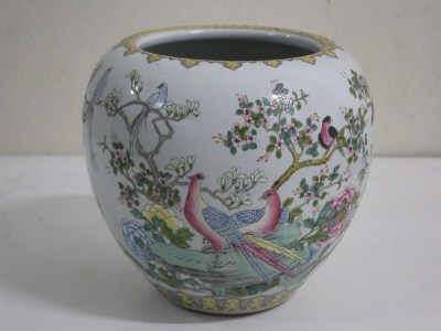 C:\Users\ASUS\Desktop\42 清  粉彩花鳥(niǎo)卷缸  高25  RMB5000-9000_副本.jpg